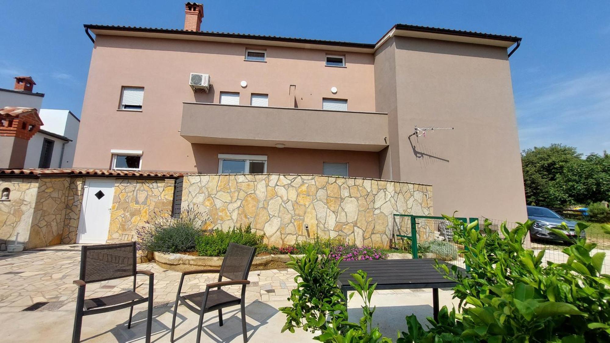 Apartmani B&B Ližnjan Kültér fotó