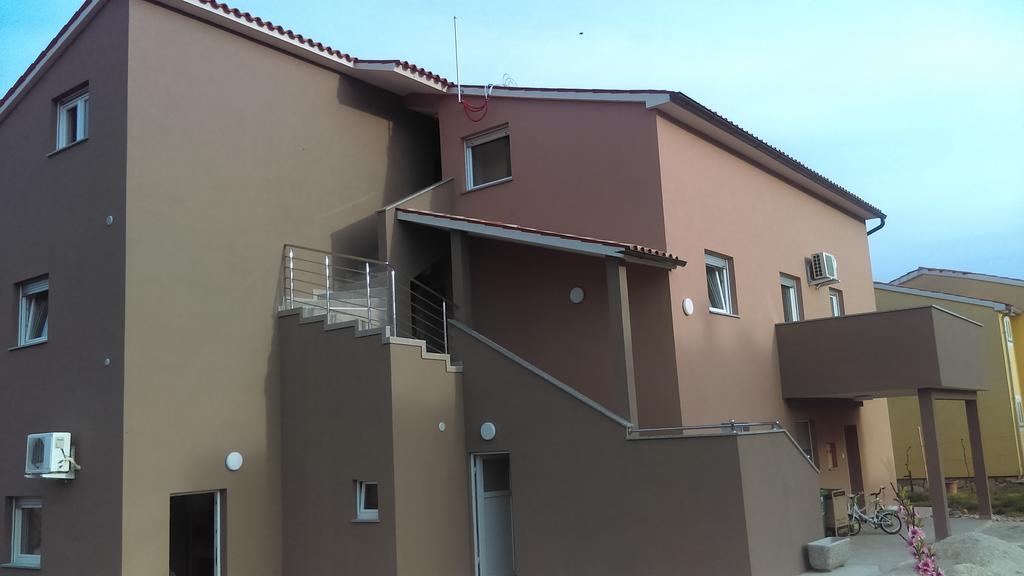 Apartmani B&B Ližnjan Kültér fotó