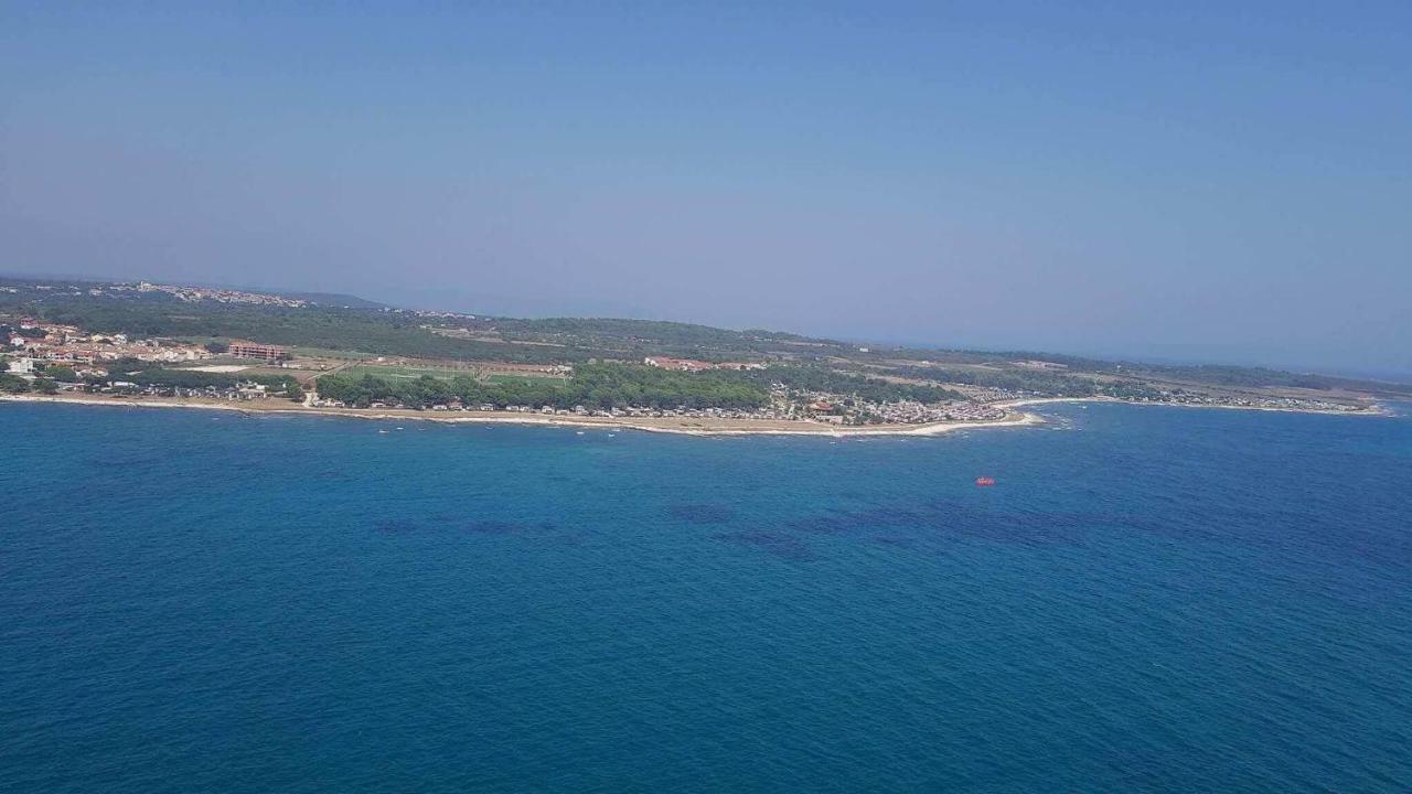 Apartmani B&B Ližnjan Kültér fotó