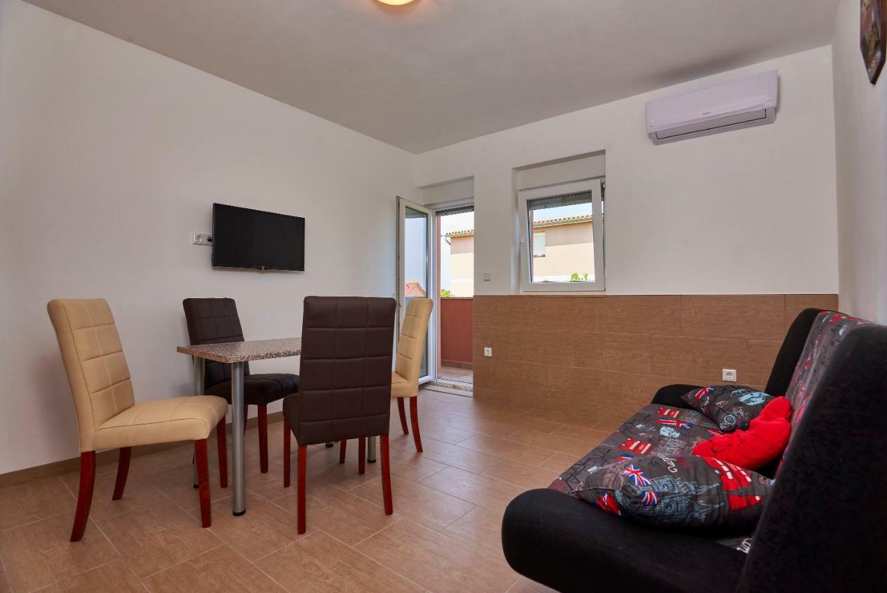 Apartmani B&B Ližnjan Kültér fotó