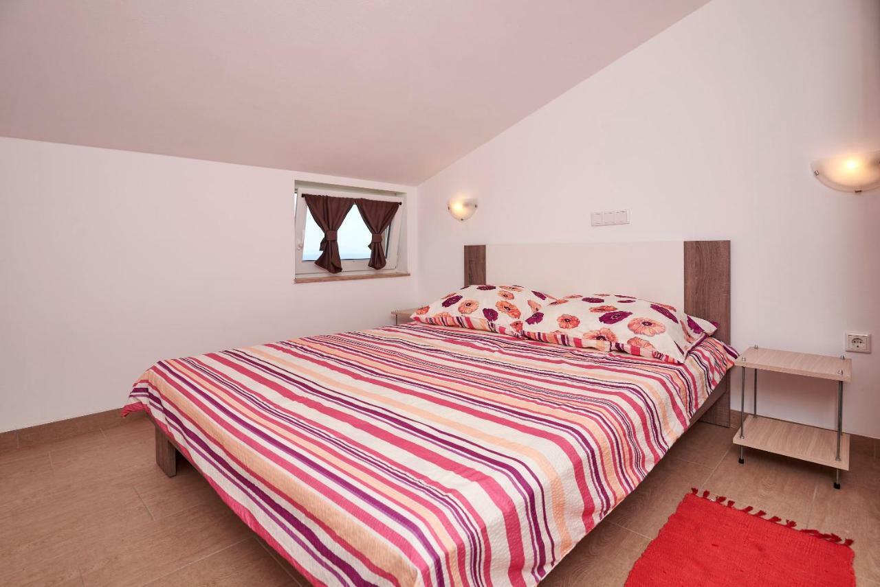Apartmani B&B Ližnjan Kültér fotó